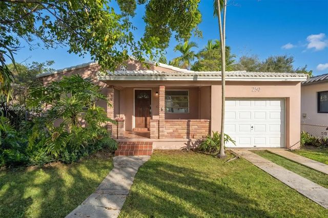 4 of 38 - 250 Laurel Way, Miami Springs, FL