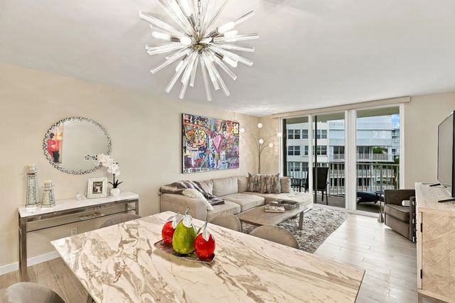 4 of 22 - 3540 S Ocean Boulevard #611, South Palm Beach, FL