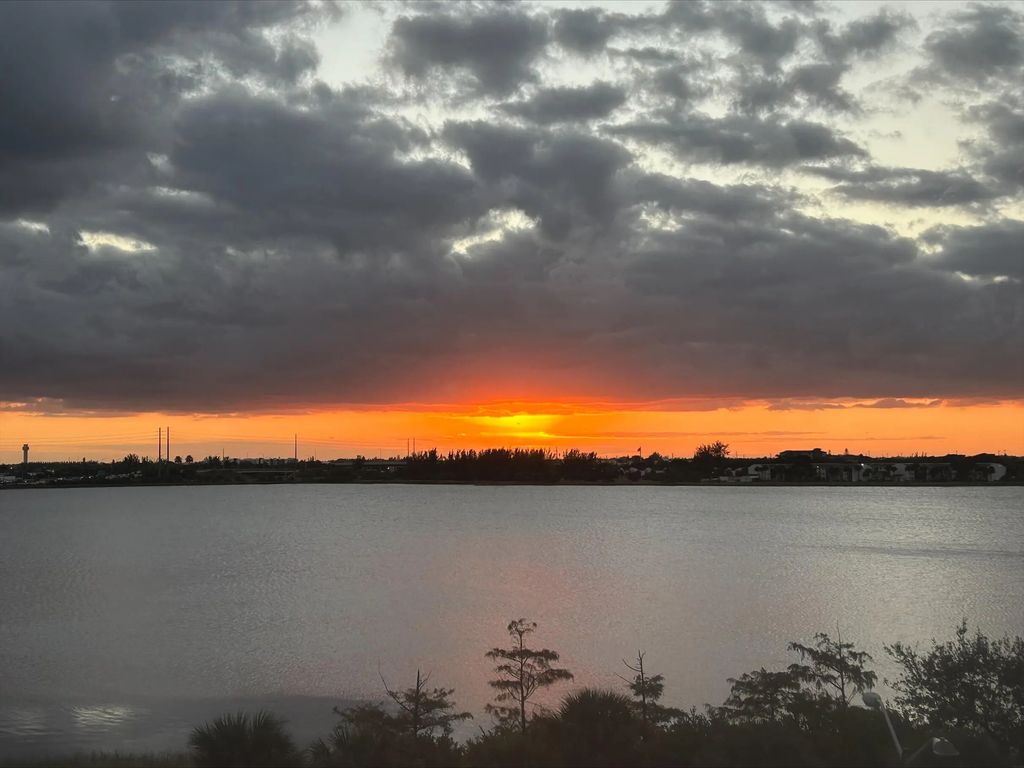 300 S Australian Avenue #408, West Palm Beach