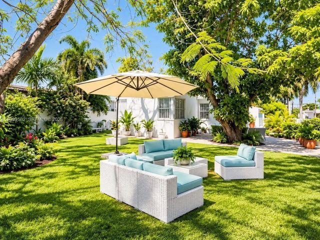 3 of 17 - 6910 Rue Notre Dame, Miami Beach, FL