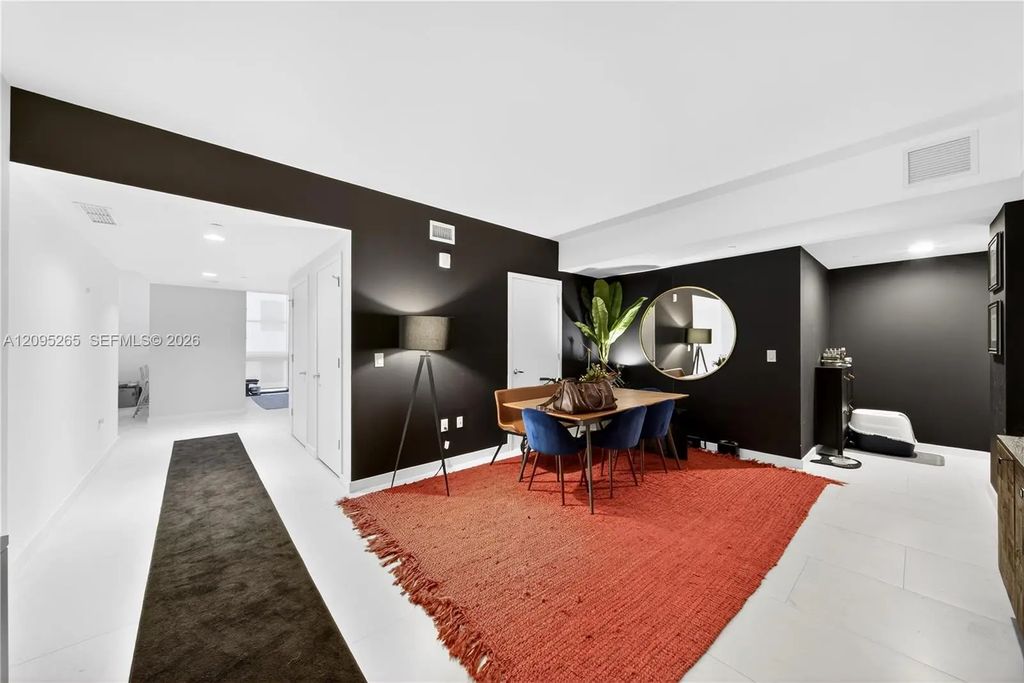 1010 Brickell Avenue #2905, Miami