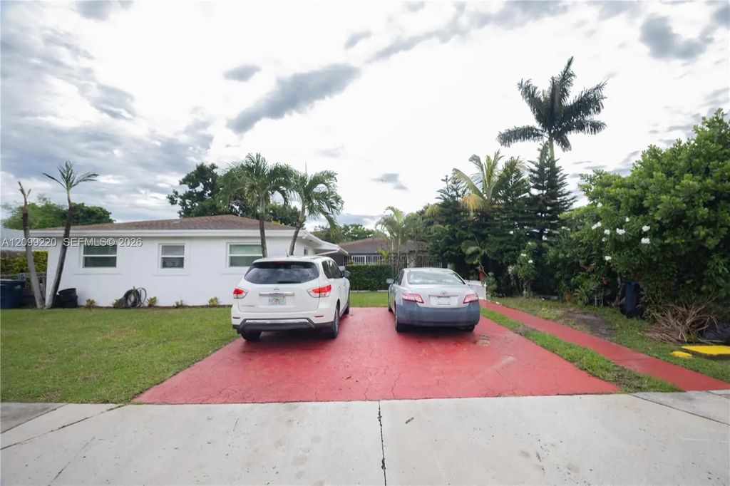 19533 Sw 103 Court, Cutler Bay