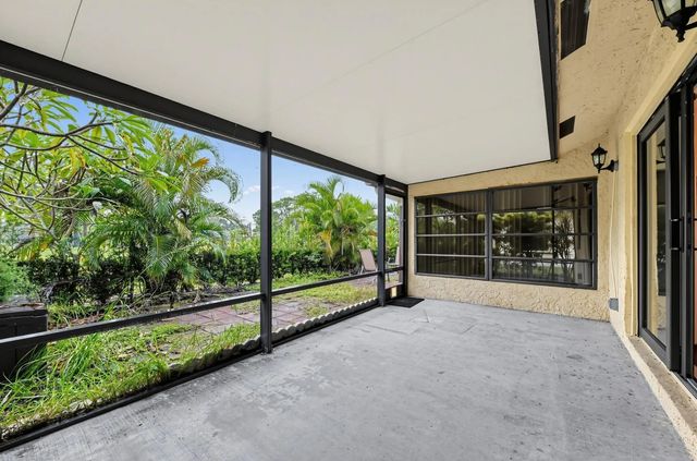 5 of 39 - 5628 Pleasant Valley Lane, Delray Beach, FL