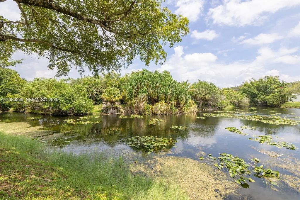 4299 Coral Springs Drive #3a, Coral Springs