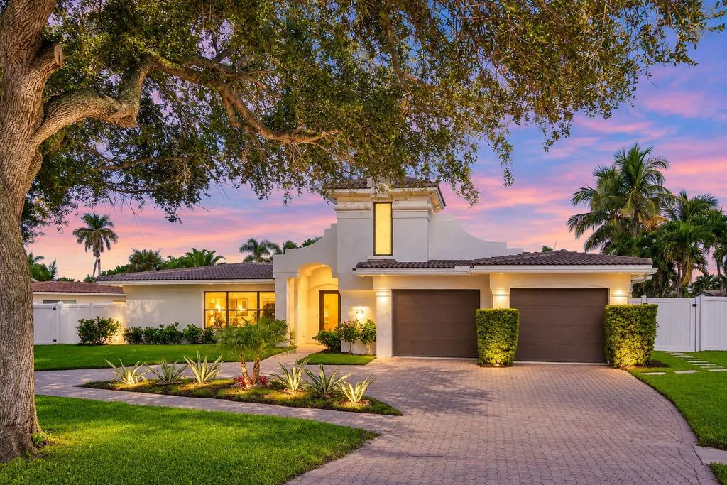 2651 Ne 49th Street, Lighthouse Point