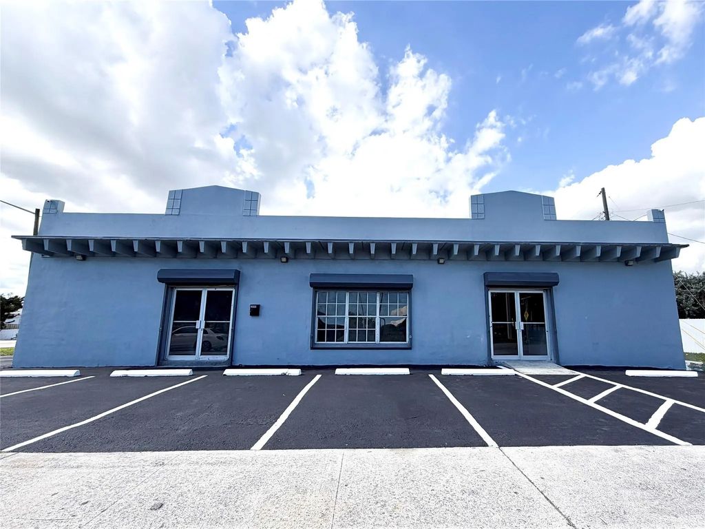 3000 N 22nd Avenue, Hollywood