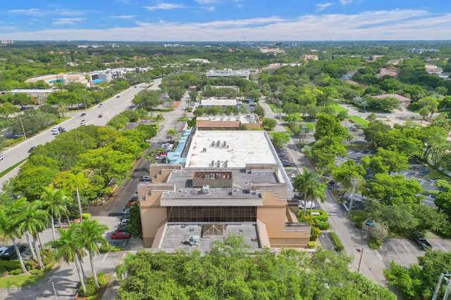 3 of 6 - 1505 N University Drive, Coral Springs, FL