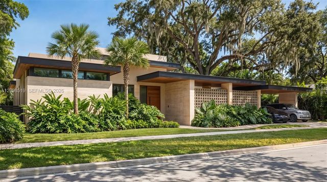 2 of 5 - 955 Ne 128th Street, North Miami, FL