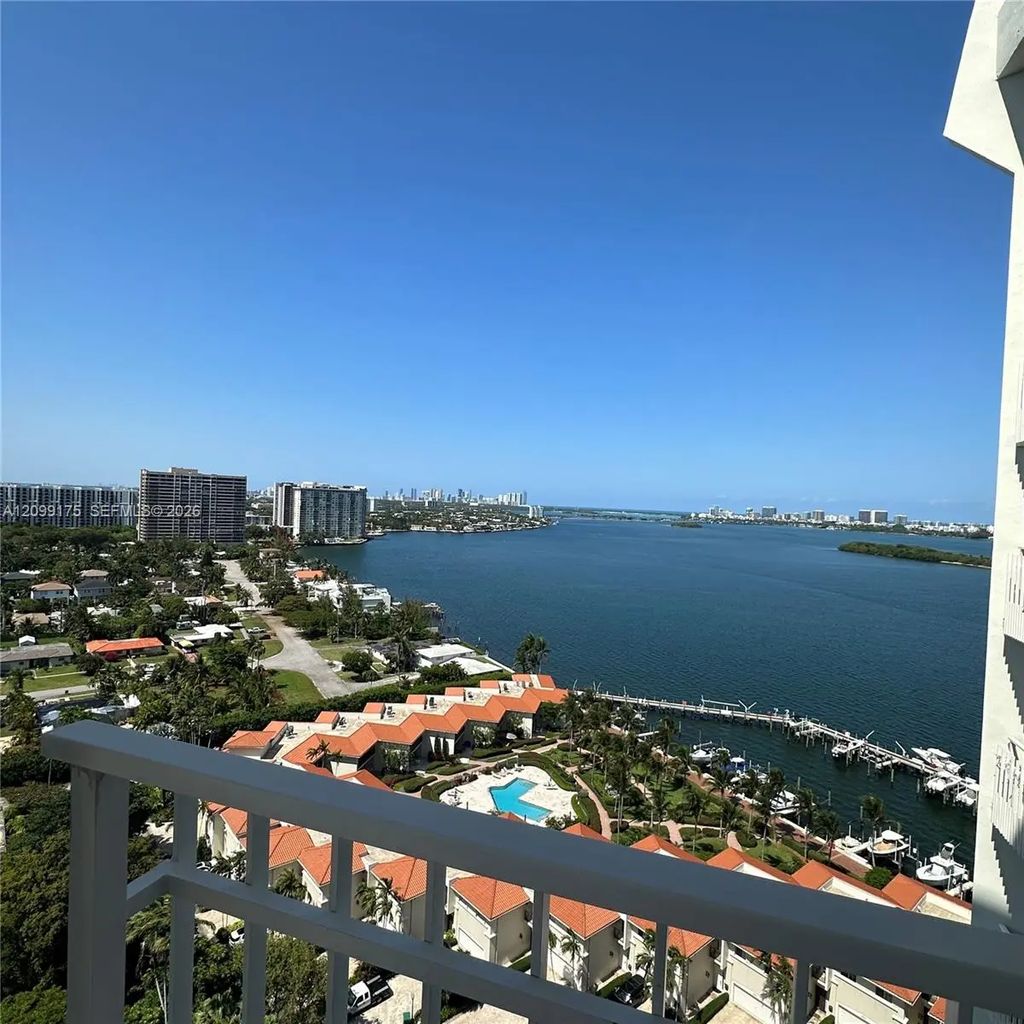 4000 Towerside Terrace #2107, Miami