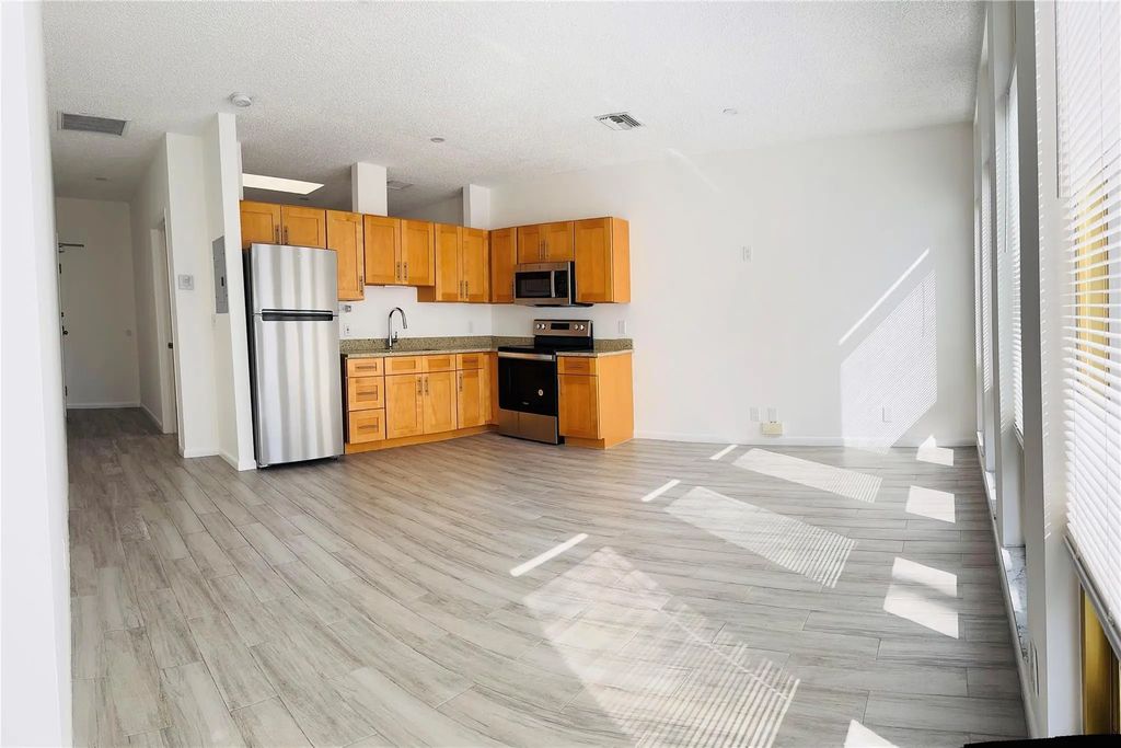229 Commercial Boulevard #1, Lauderdale By The Sea