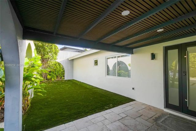5 of 26 - 1242 Ne 81st Terrace, Miami, FL