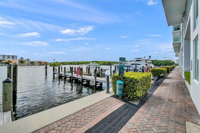 5 of 54 - 400 Sunny Isles Boulevard #916, Sunny Isles Beach, FL