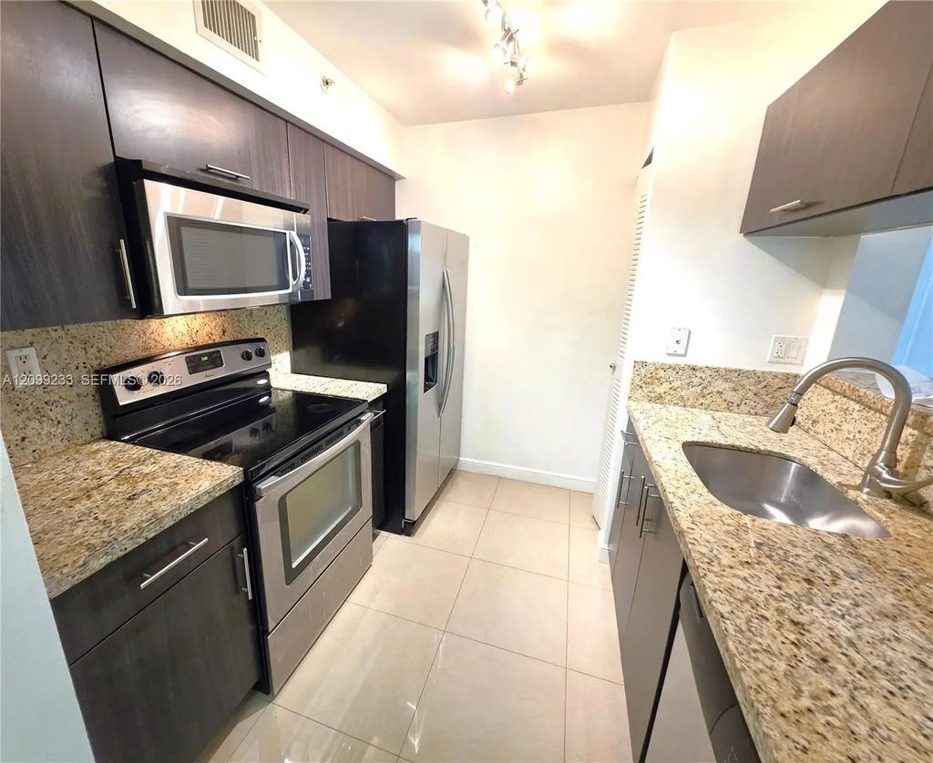 2051 Renaissance Boulevard #208, Miramar