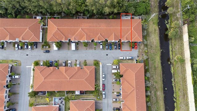 4 of 38 - 1002 Sweet Briar Lane, Riviera Beach, FL