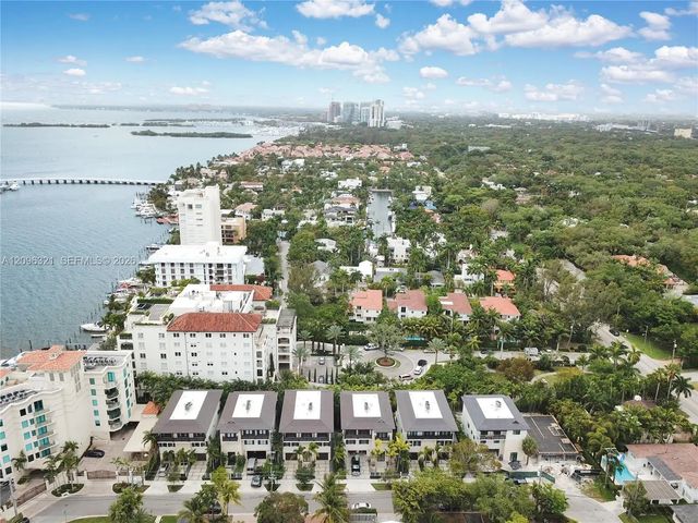 4 of 68 - 3550 W Glencoe Street, Miami, FL