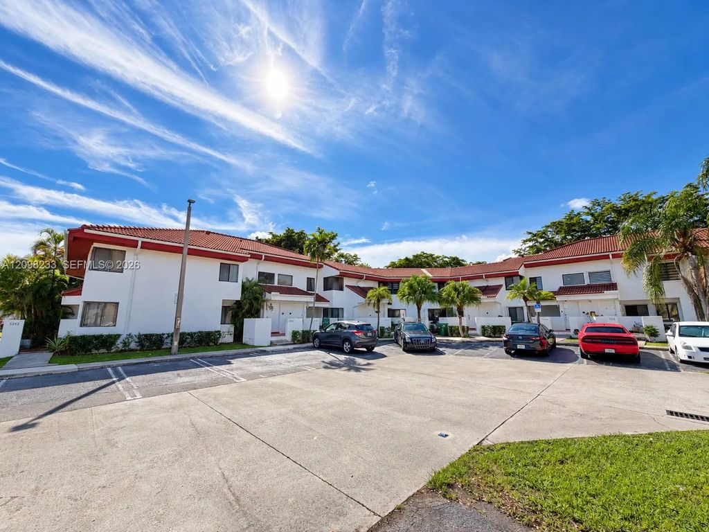 9704 Sw 138th Avenue #9704, Miami
