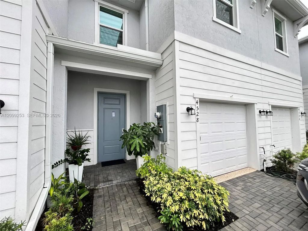 4528 Hollister Avenue, Lake Worth