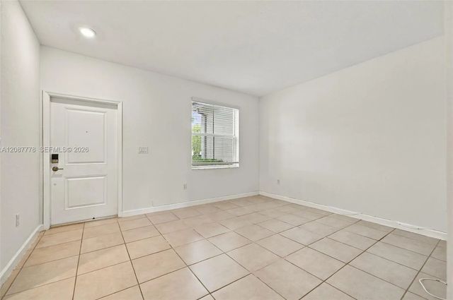 4 of 26 - 2708 Se 15th Court, Homestead, FL
