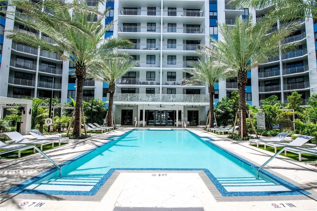 3645 Nw 36th Street #504, Miami