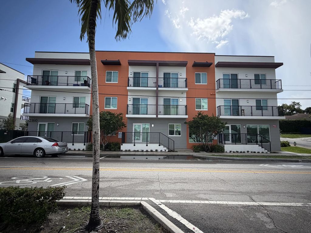 2160 N Tamarind Avenue, West Palm Beach