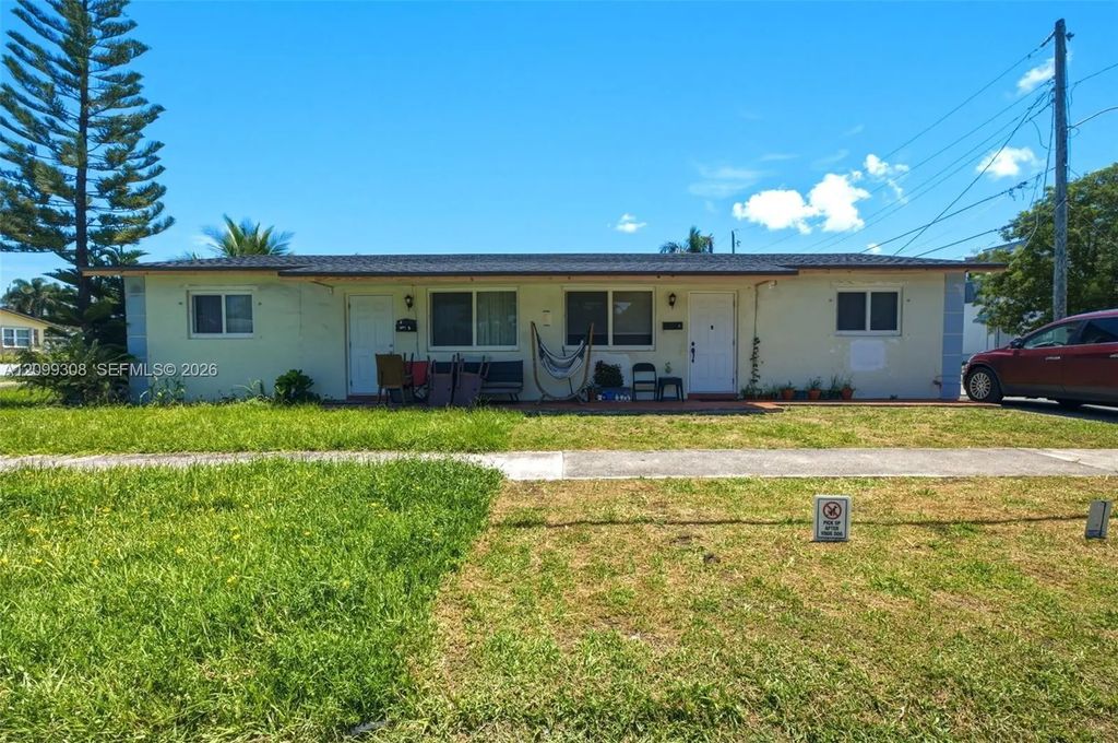 137 Ne 1st Court #1-2, Dania Beach