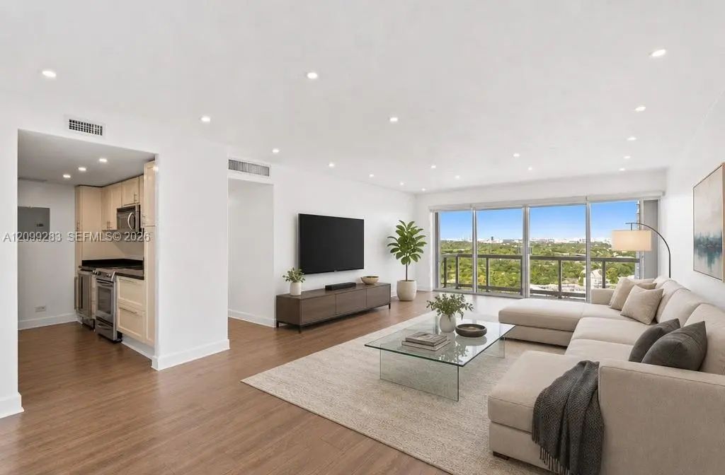 2451 Brickell Avenue #phl, Miami