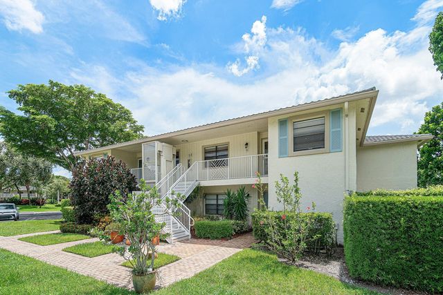 3 of 59 - 12 Westgate Lane #12d, Boynton Beach, FL