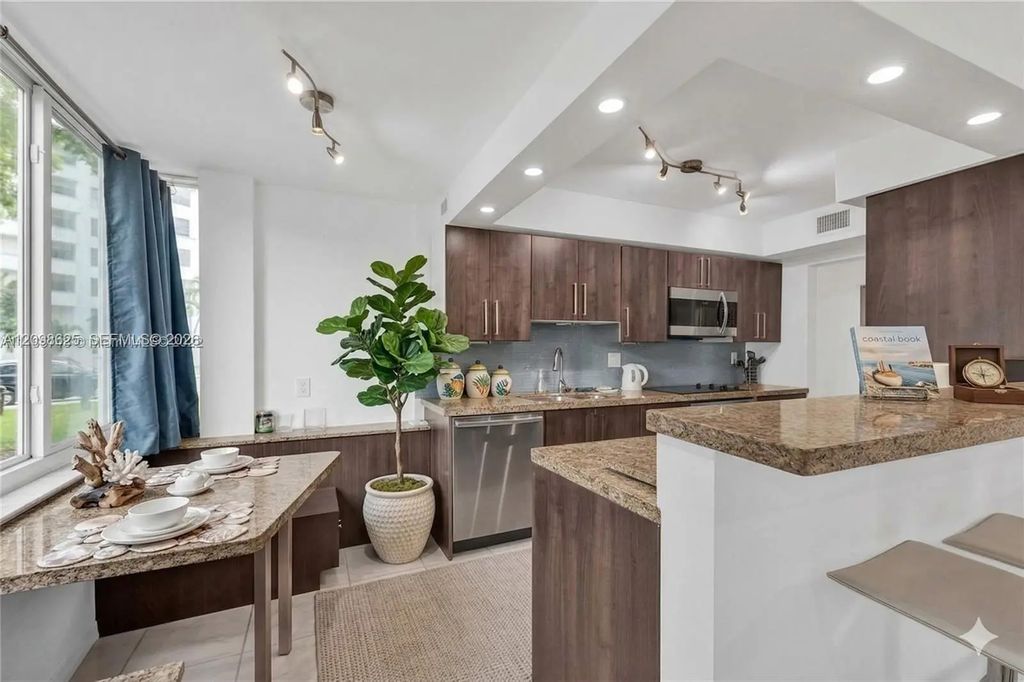 250 180th Drive #155, Sunny Isles Beach