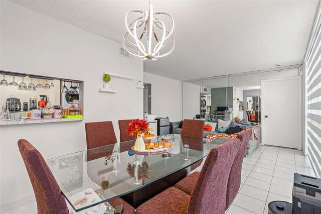 3 of 22 - 11800 Sw 18th Street #201-4, Miami, FL