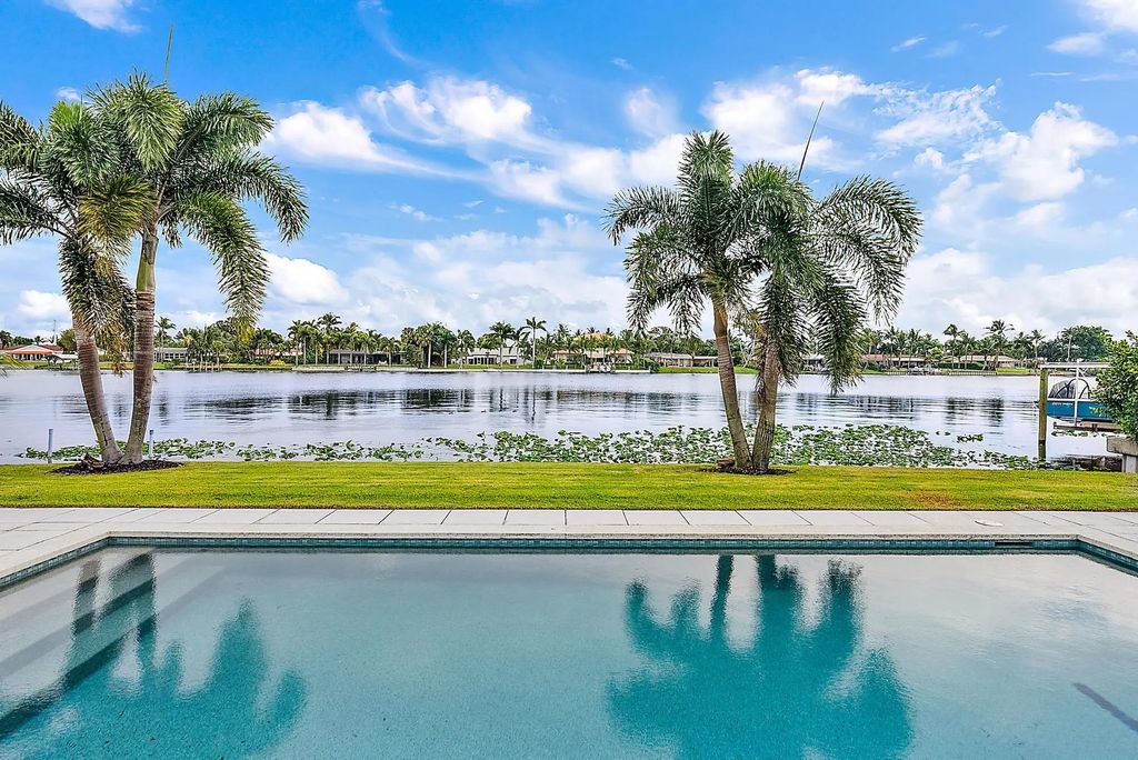 7128 W Lake Drive, Lake Clarke Shores