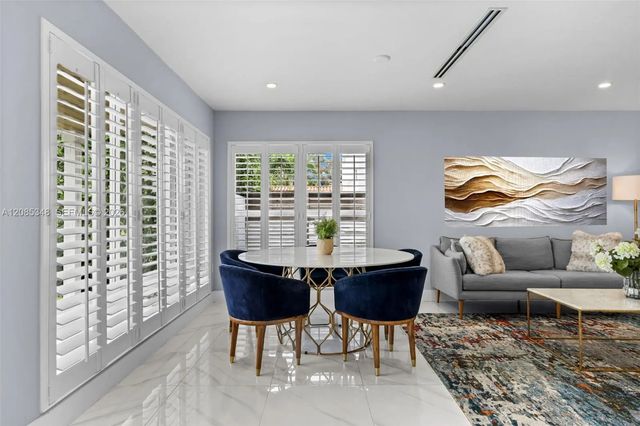 5 of 42 - 1239 Washington Street, Hollywood, FL