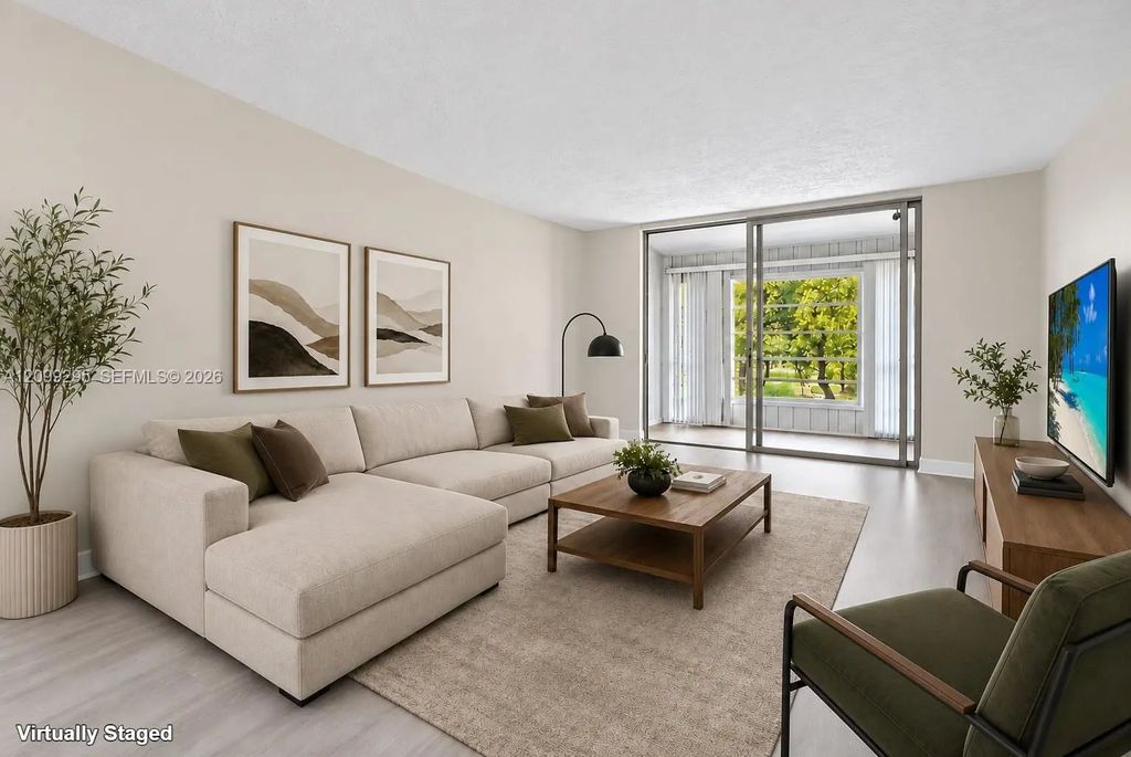 1681 Nw 70th Avenue #309, Plantation