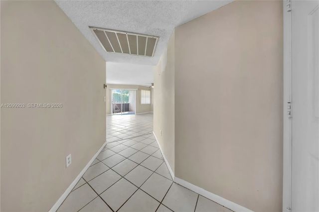 3 of 20 - 2257 Se 27th Drive #103-e, Homestead, FL