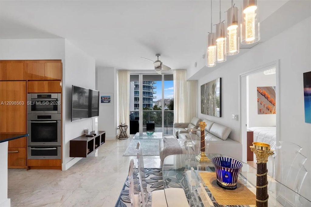 50 S Pointe Drive #704, Miami Beach