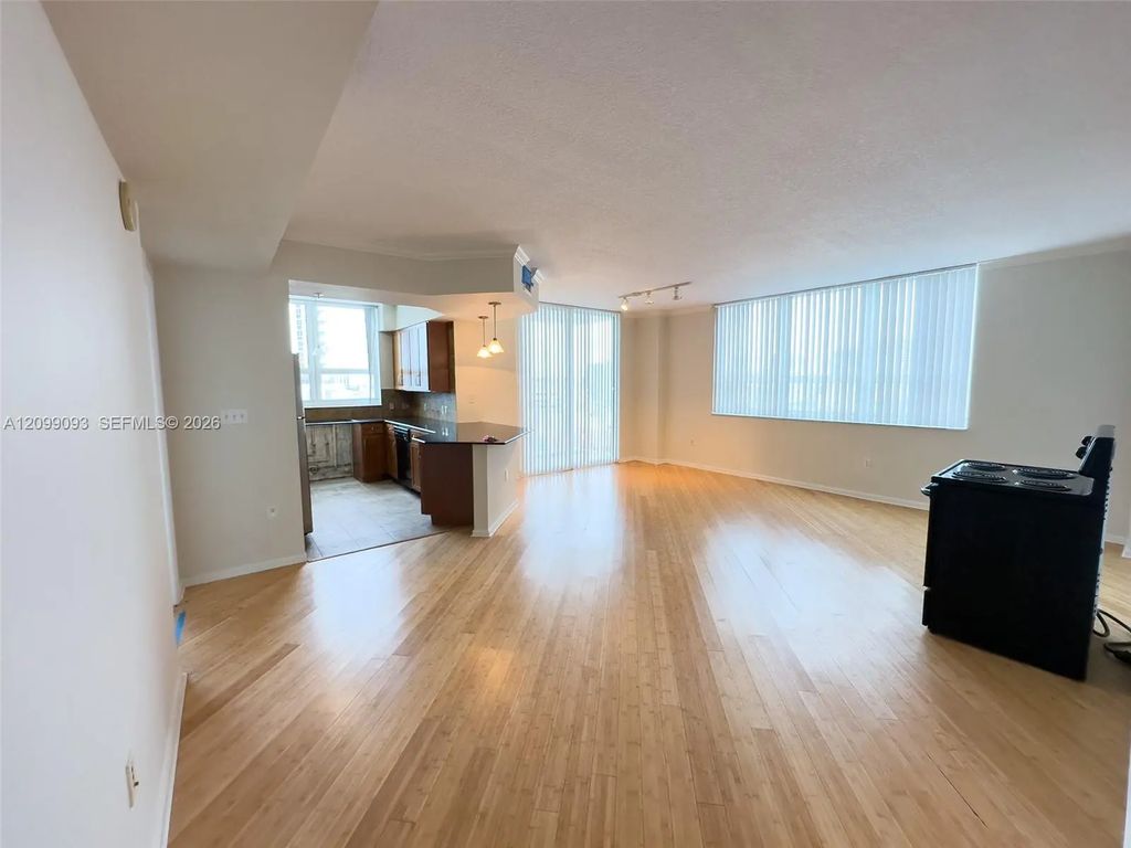 2000 N Bayshore Drive #1101, Miami