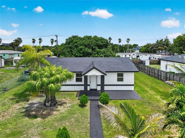 10755 Sw 217th Street, Miami