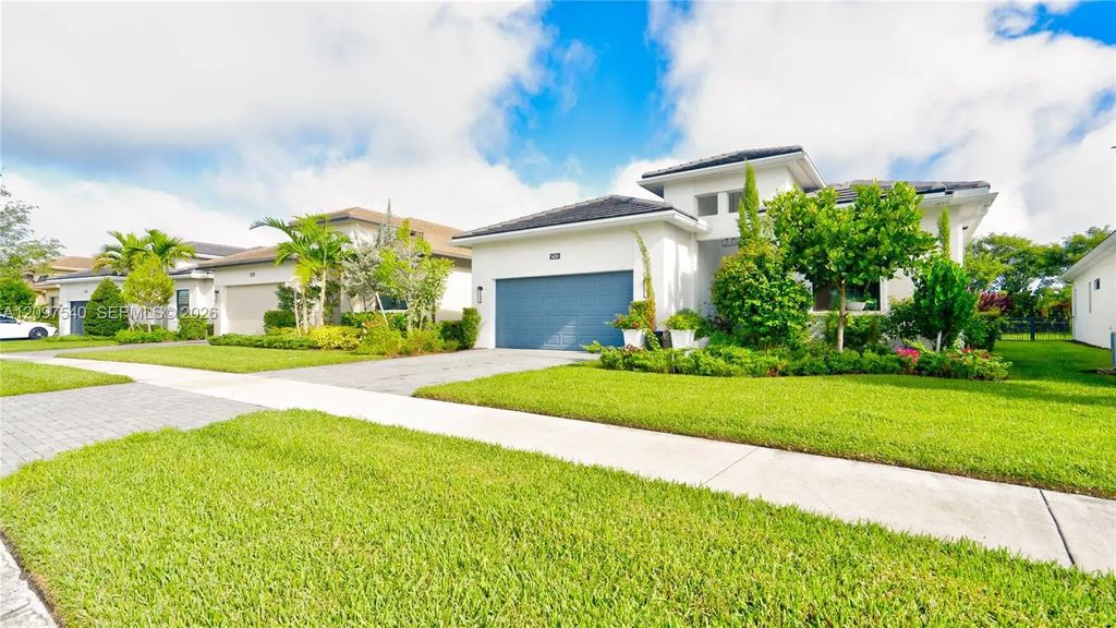 5450 Saint Armands Way, Westlake