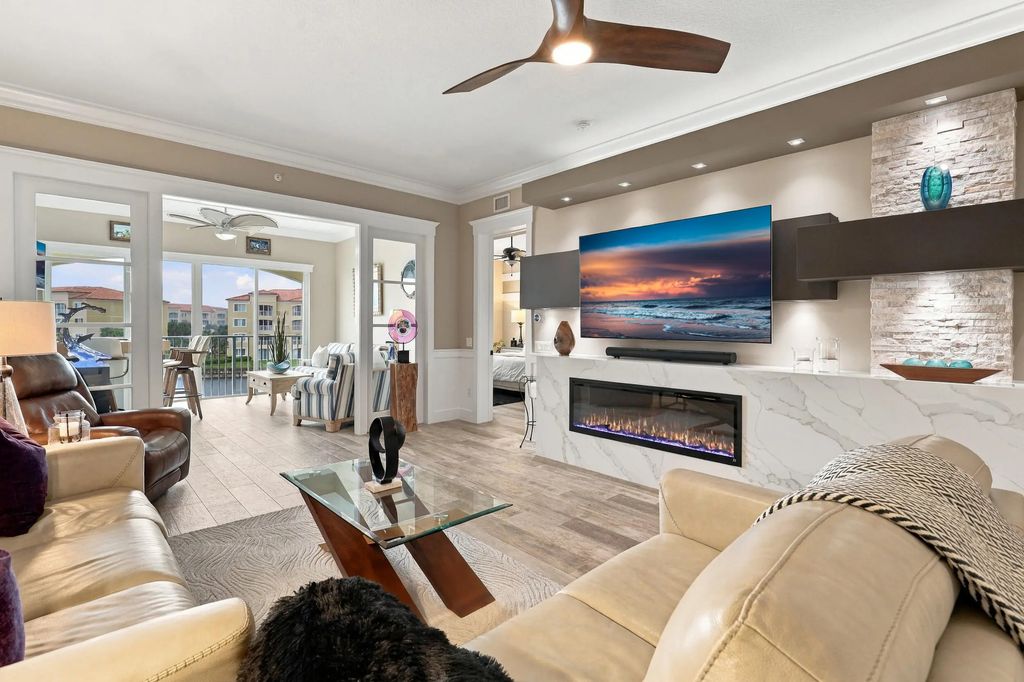 16 Harbour Isle Drive W #306, Fort Pierce