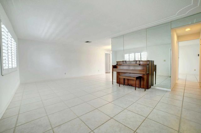 4 of 33 - 910 Sw 7th Avenue, Boynton Beach, FL
