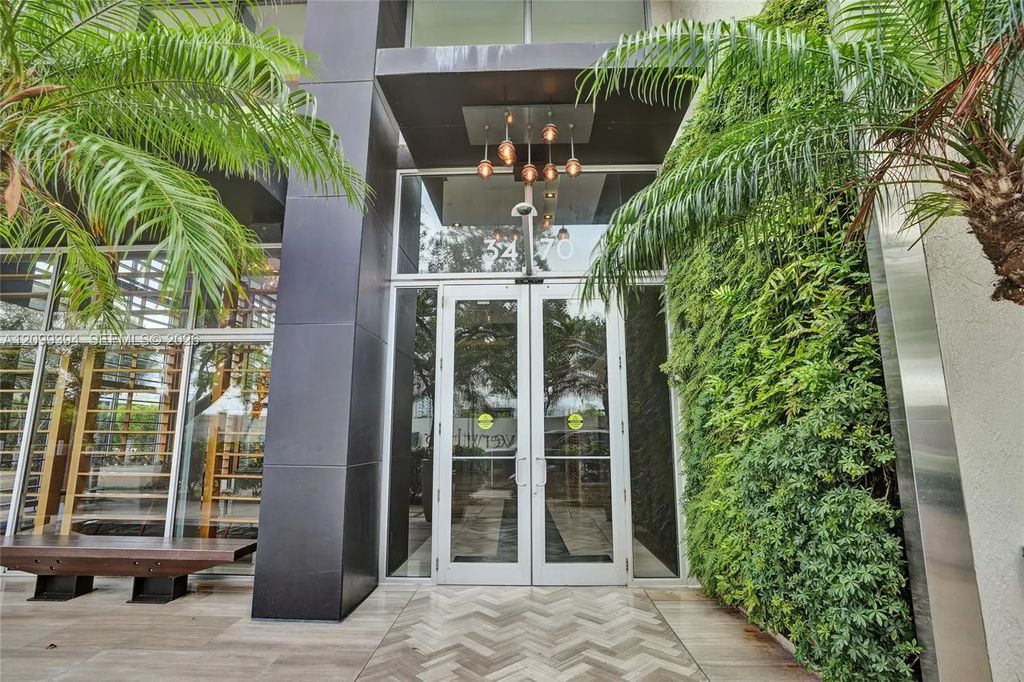 3470 E Coast Avenue #h1205, Miami