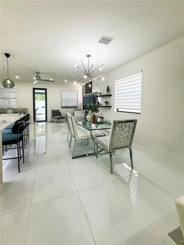 3 of 34 - 3418 W 108th Street, Hialeah, FL