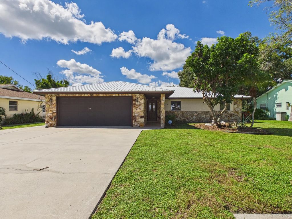 1410 Se 8th Drive, Okeechobee
