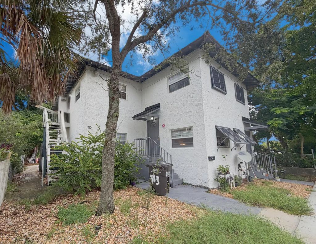 711 8th Street #713, West Palm Beach
