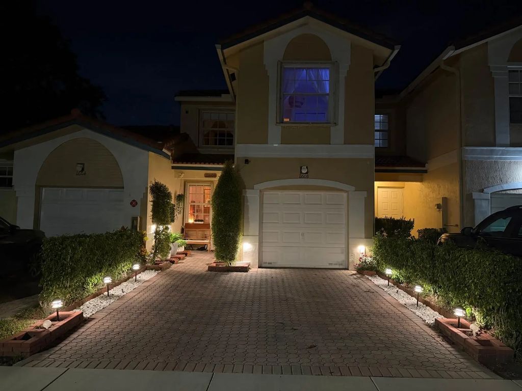 11608 Nw 47th Court, Coral Springs