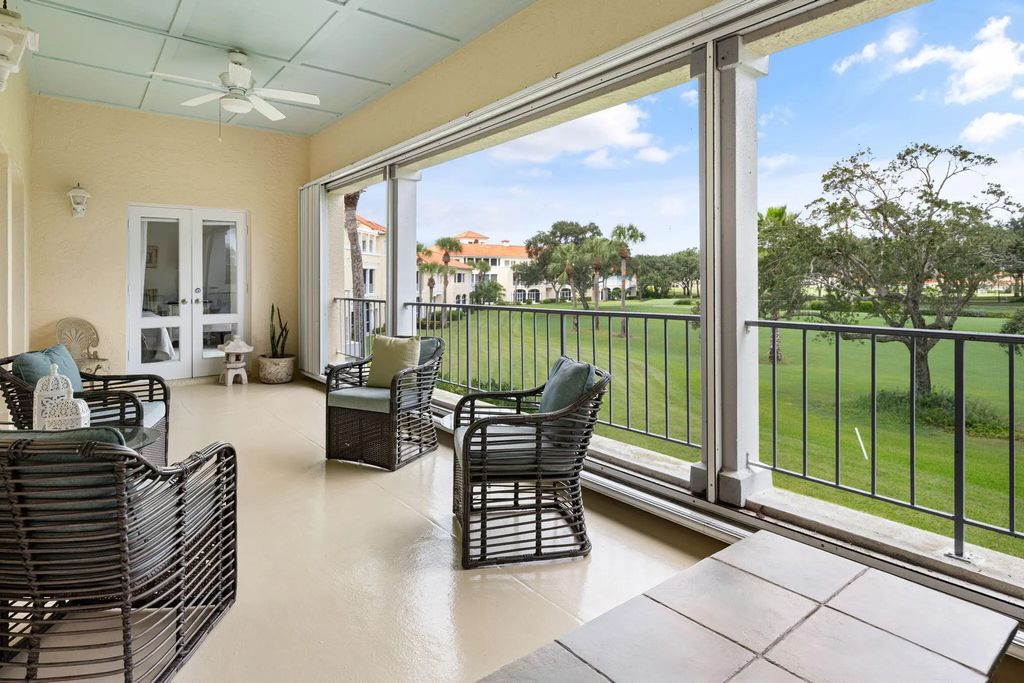 5040 Harmony Circle #203, Vero Beach