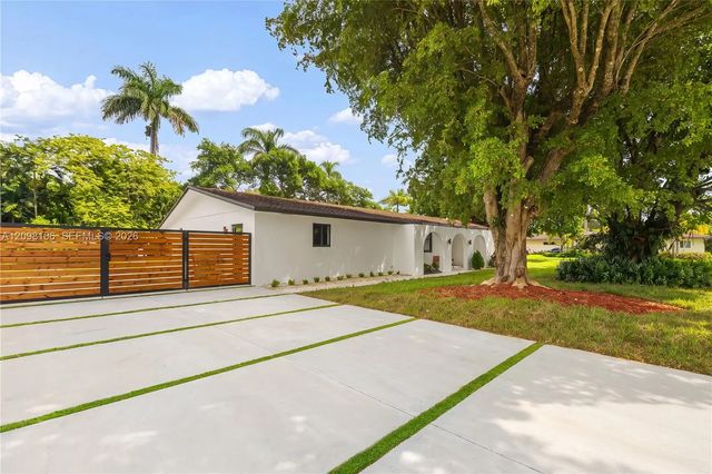 4 of 44 - 9721 Sw 122nd Street, Miami, FL