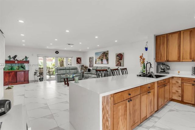 4 of 31 - 7354 Sw 162nd Place, Miami, FL