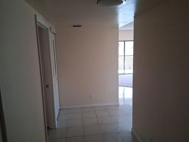 5 of 35 - 6342 Longboat Lane W #403, Boca Raton, FL