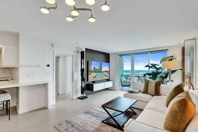 5 of 78 - 90 Alton Road #2407, Miami Beach, FL