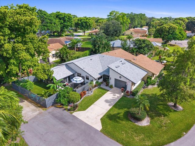 819 Nw 25th Avenue, Delray Beach